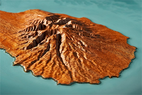 Maui detail of Mauna Kahālāwai